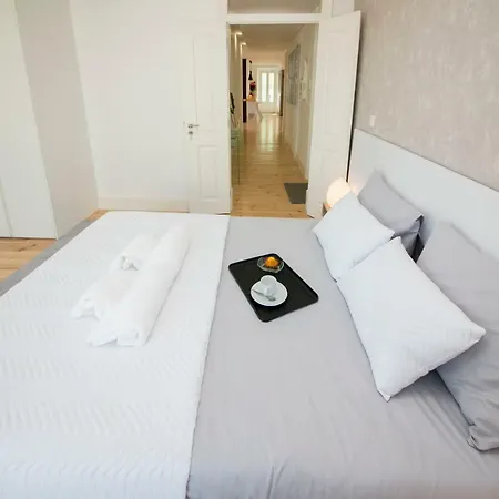 Boutique Lapa, 2 Suites, Luxury Design, River View Lisboa