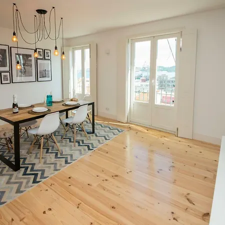 Boutique Lapa, 2 Suites, Luxury Design, River View Apartman *